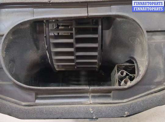 купить Двигатель отопителя (моторчик печки) на Renault Kangoo 1998-2008