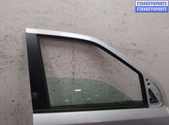 Замок боковой двери на Land Rover Freelander II