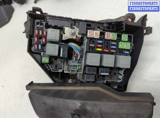 Блок предохранителей FO1808079 на Ford Mondeo 4 2007-2015