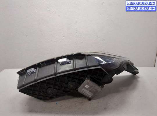 купить Фара (передняя) на Ford Explorer 2015-2019