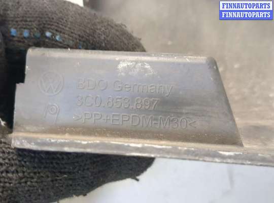 купить Накладка на порог на Volkswagen Passat 6 2005-2010