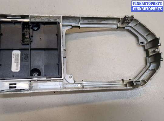 купить Кнопка включения полного привода на Land Rover Discovery 3 2004-2009