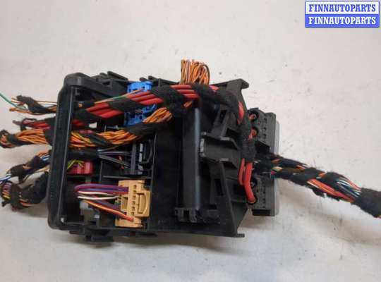 купить Блок предохранителей на Audi Q5 2008-2017