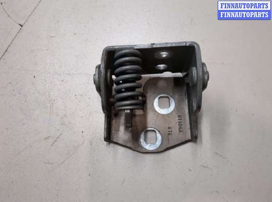 купить Петля двери на Chevrolet Tahoe 2006-2014