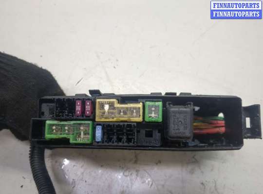 купить Блок предохранителей на Nissan Note E11 2005-2013