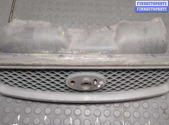 Купить Решетка радиатора на Ford Focus 2 2005-2008 Решетка радиатора FO2092936 на Ford Focus 2 2005-2008