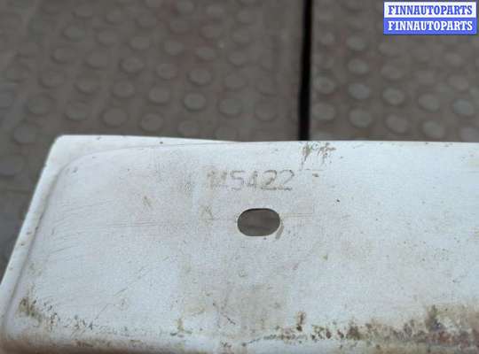 купить Усилитель бампера на Renault Trafic 2001-2014