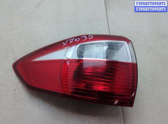 купить Фонарь (задний) на Ford C-Max 2010-2015
