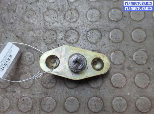 Кнопка открывания багажника с крышки VL553292 на Volvo S60 2000-2009