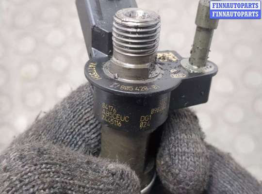 купить Форсунка топливная на BMW 3 E90, E91, E92, E93 2005-2012