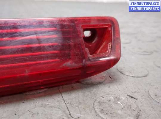 Фонарь (стоп-сигнал) центральный