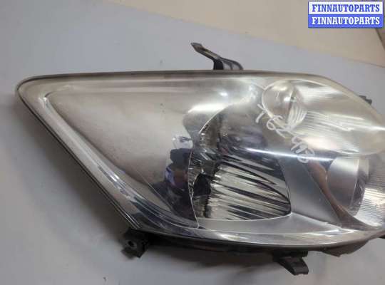 купить Фара (передняя) на Toyota Auris E15 2006-2012