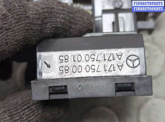 купить Замок багажника на Mercedes C W203 2000-2008