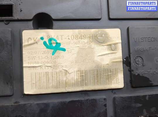 Щиток приборов на Ford Focus II