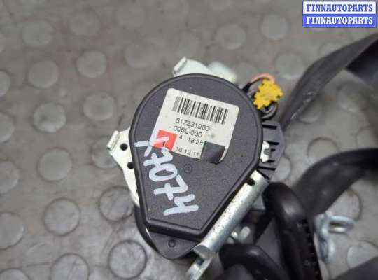 Ремень безопасности на Ford Focus III