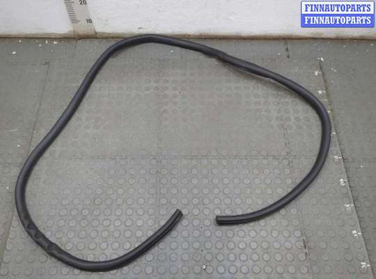 купить Уплотнитель на Ford Escape 2019-2022