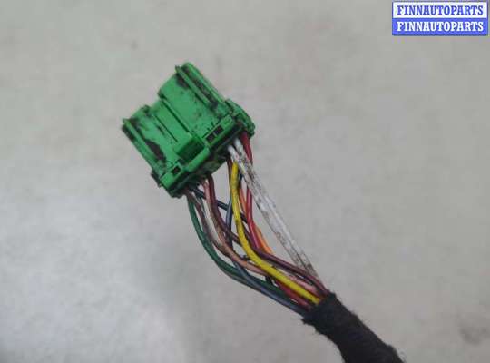 купить Зеркало боковое на Volvo V70 2001-2008