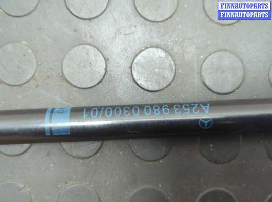 купить Амортизатор крышки багажника на Mercedes GLC X253 2015-2022