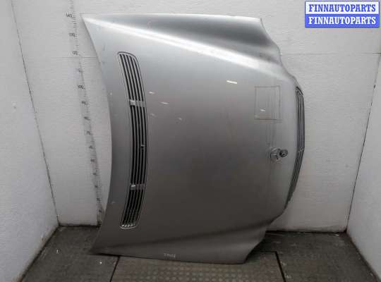 Решетка радиатора MB1723953 на Mercedes C W203 2000-2008