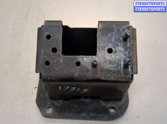 купить Кронштейн усилителя бампера на Nissan Murano 2008-2015