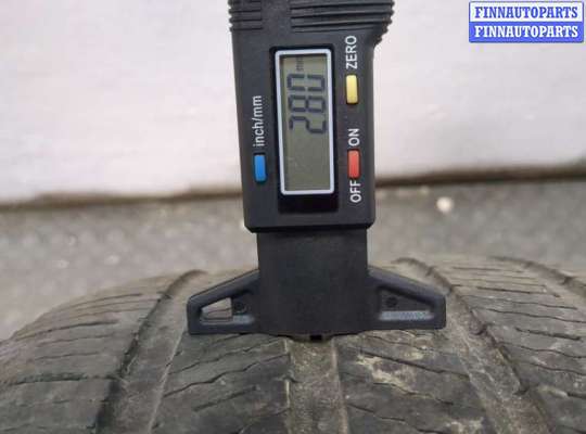 купить Пара шин на Ford Escape 2015-2019