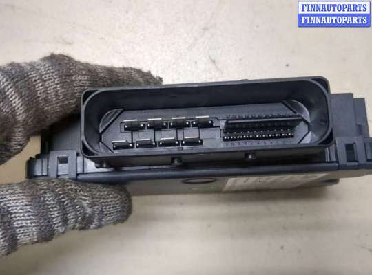 купить Блок управления стояночным тормозом на Porsche Cayenne 2010-2018