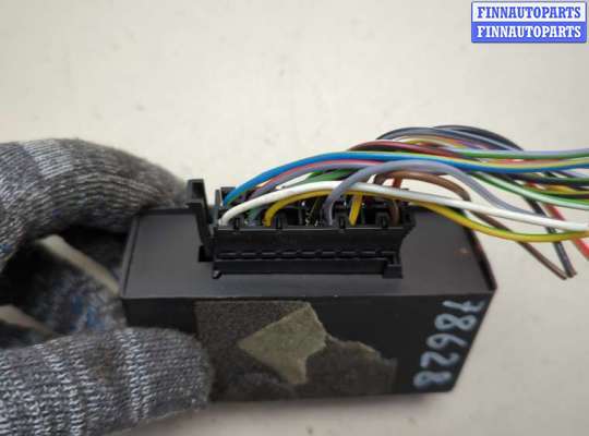 купить Блок управления прицепного устройства на Land Rover Range Rover 3 (LM) 2002-2012