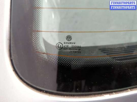 купить Обшивка крышки (двери) багажника на Volkswagen Golf 4 1997-2006