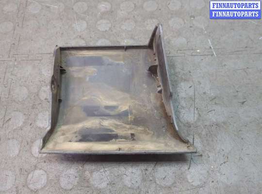 купить Молдинг крыла на Audi Q7 2005-2015