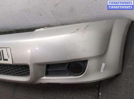 купить Заглушка (решётка) бампера на Toyota Corolla Verso 2004-2009