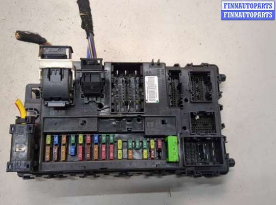 купить Блок предохранителей на Ford Edge 2015-2018