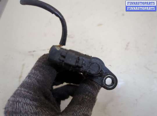 купить Датчик положения коленвала на Renault Clio 2005-2009