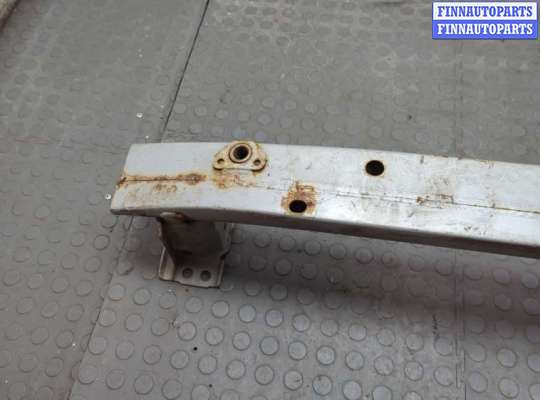 купить Усилитель бампера на Toyota Auris E15 2006-2012