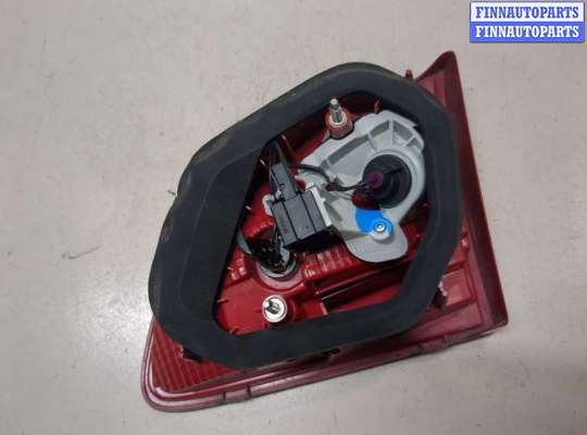купить Фонарь крышки багажника на Volkswagen Passat 7 2010-2015 Европа