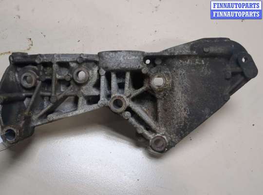 купить Кронштейн крепления генератора на Renault Scenic 2003-2009