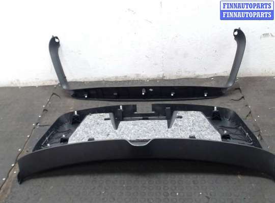 купить Обшивка крышки (двери) багажника на Volkswagen Golf 6 2009-2012