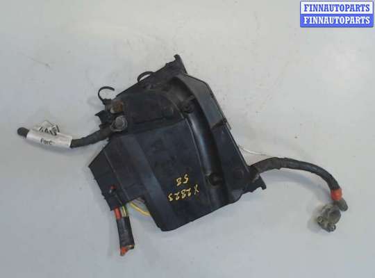 Блок предохранителей FO1773886 на Ford C-Max 2010-2015