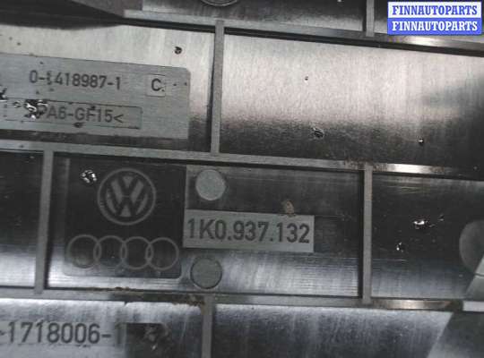 купить Крышка блока предохранителей на Volkswagen Golf 5 2003-2009