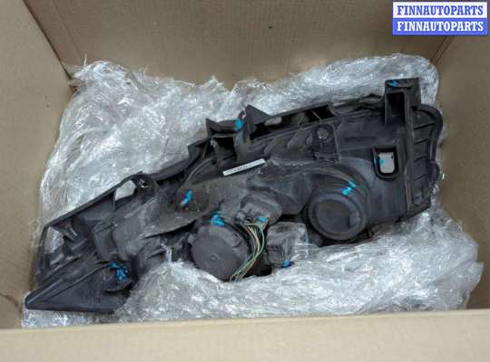 купить Кронштейн фары на Renault Megane 2 2002-2009