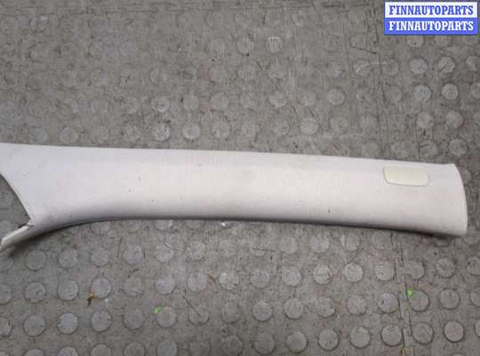 Обшивка стойки MB1572464 на Mercedes GLK X204 2008-2015