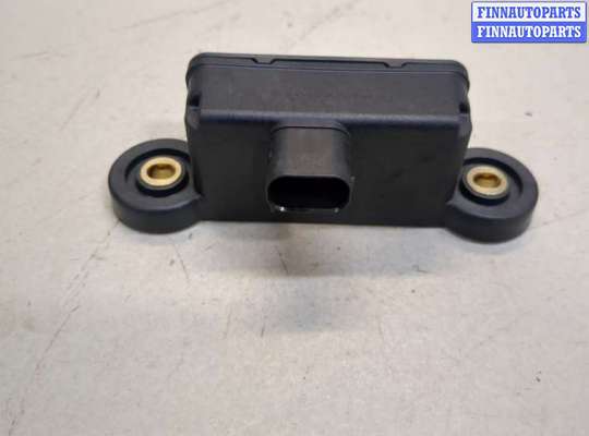 Датчик ускорения MB1553061 на Mercedes GL X164 2006-2012