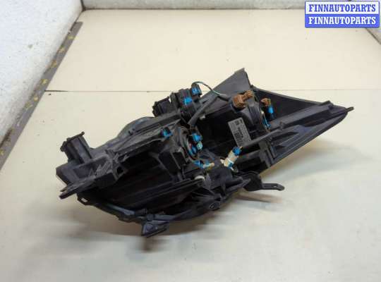 купить Фара (передняя) на Toyota Auris E15 2006-2012