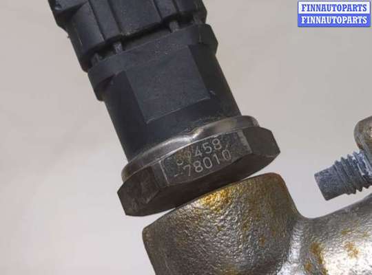 Форсунка топливная на Lexus NX (AZ10)