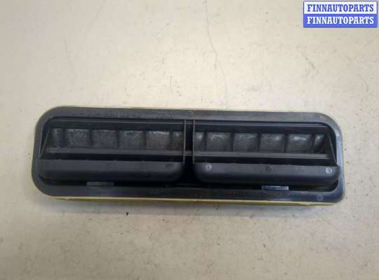 купить Воздуховод на Mercedes C W204 2006-2015