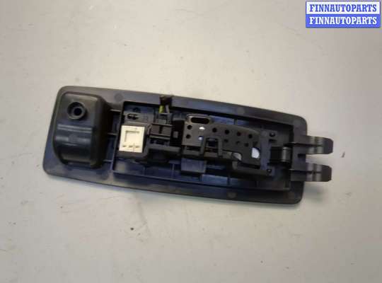 купить Фонарь салона (плафон) на Ford Explorer 2010-2015