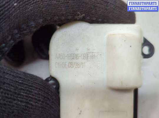 купить Электропривод заслонки отопителя на Toyota Solara 2003-2009