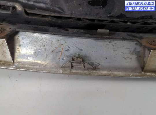 купить Решетка радиатора на Suzuki Grand Vitara 2005-2016