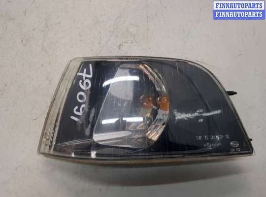 Поворот VL579344 на Volvo S40 / V40 1995-2004