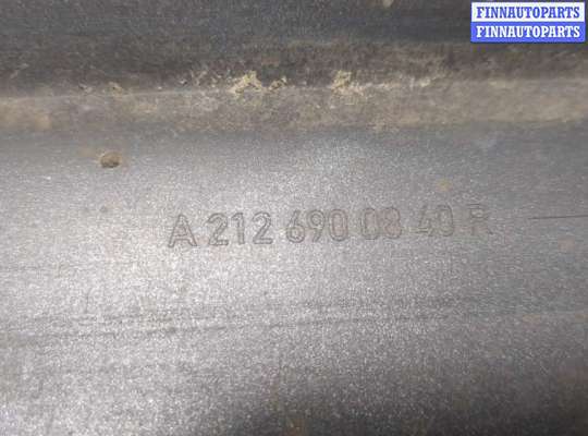 купить Накладка на порог на Mercedes E W212 2009-2013