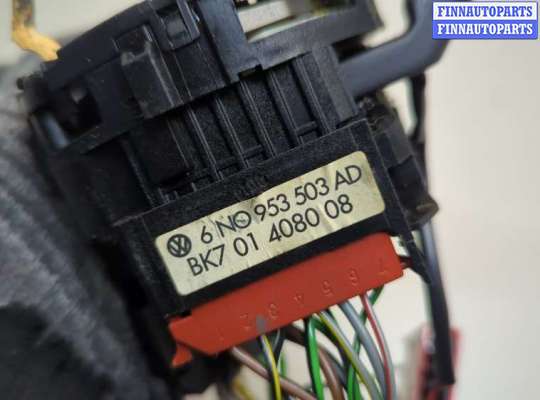 купить Переключатель поворотов и дворников (стрекоза) на Volkswagen Lupo